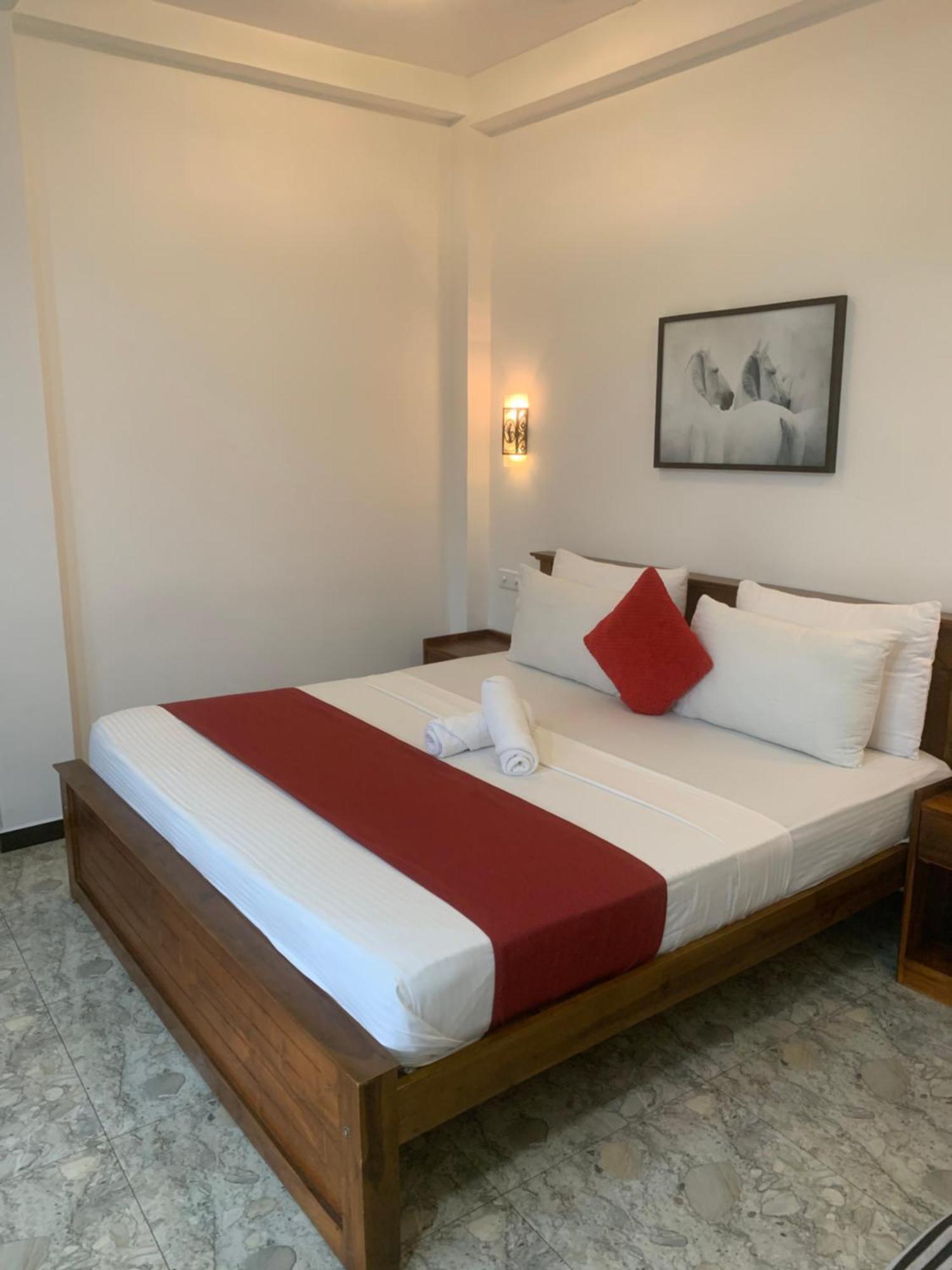 Jenushi Homestay Κάντι Εξωτερικό φωτογραφία