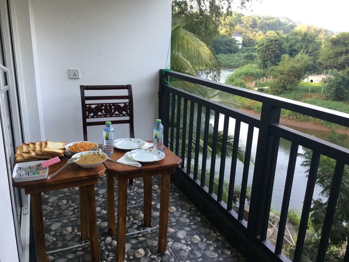 Jenushi Homestay Κάντι Εξωτερικό φωτογραφία