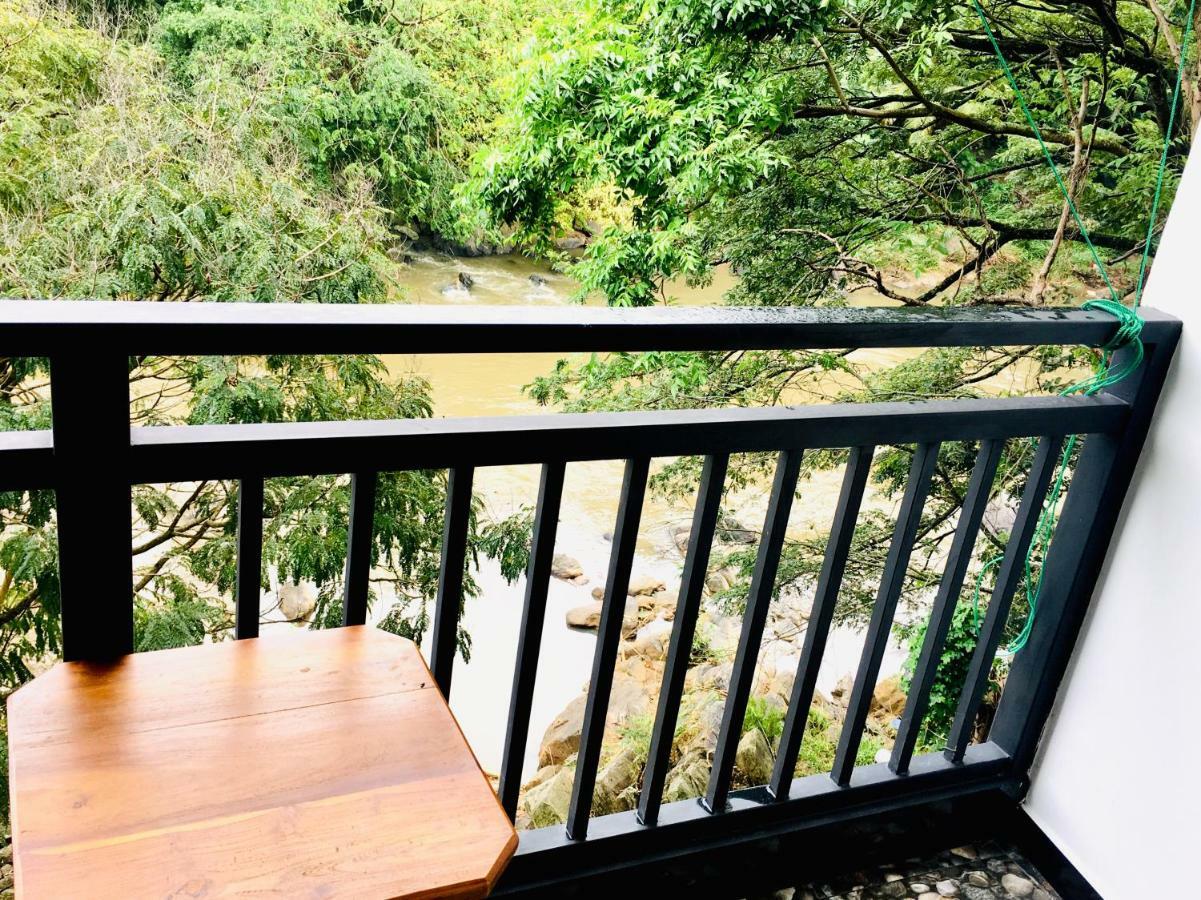 Jenushi Homestay Κάντι Εξωτερικό φωτογραφία