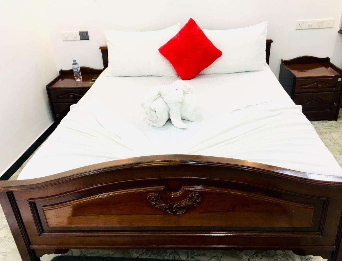 Jenushi Homestay Κάντι Εξωτερικό φωτογραφία